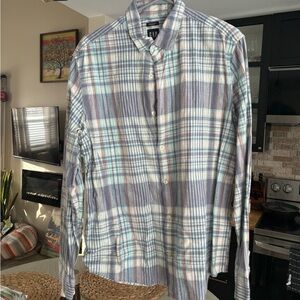 GAP Men's Multicolor Plaid Button-Down Shirt